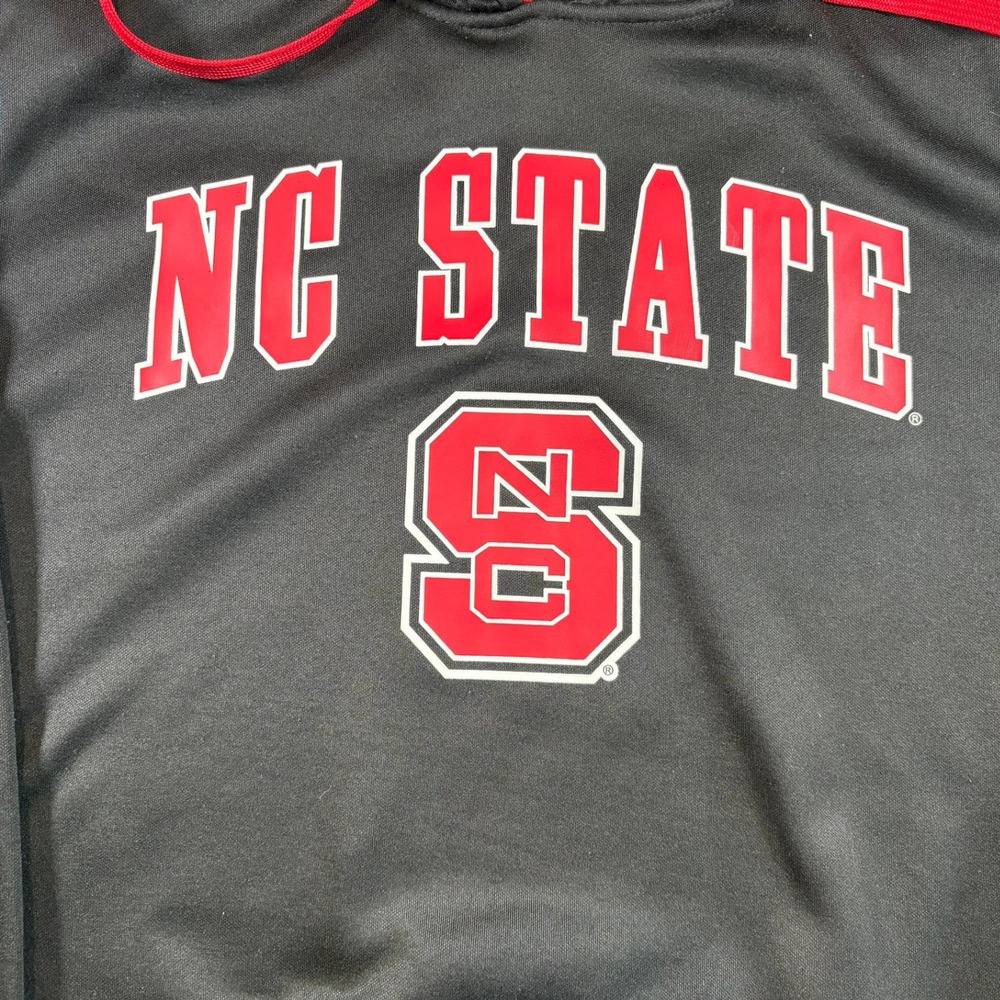 NC State Hoodie Mens Large Black Red Wolfpack Block S Performance Pullover - Picture 2 of 10